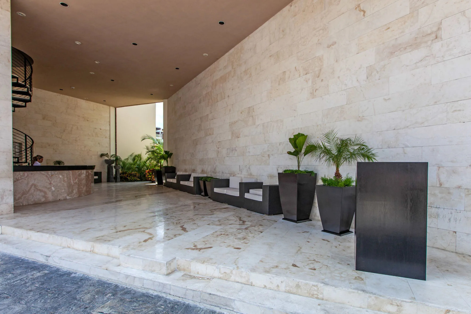 Foto - The Elements Oceanfront & Beachside Condo Hotel