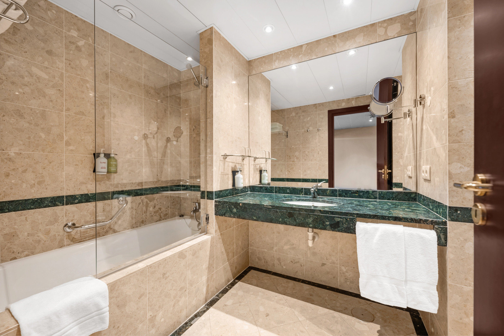 Photo - Gaia Residence