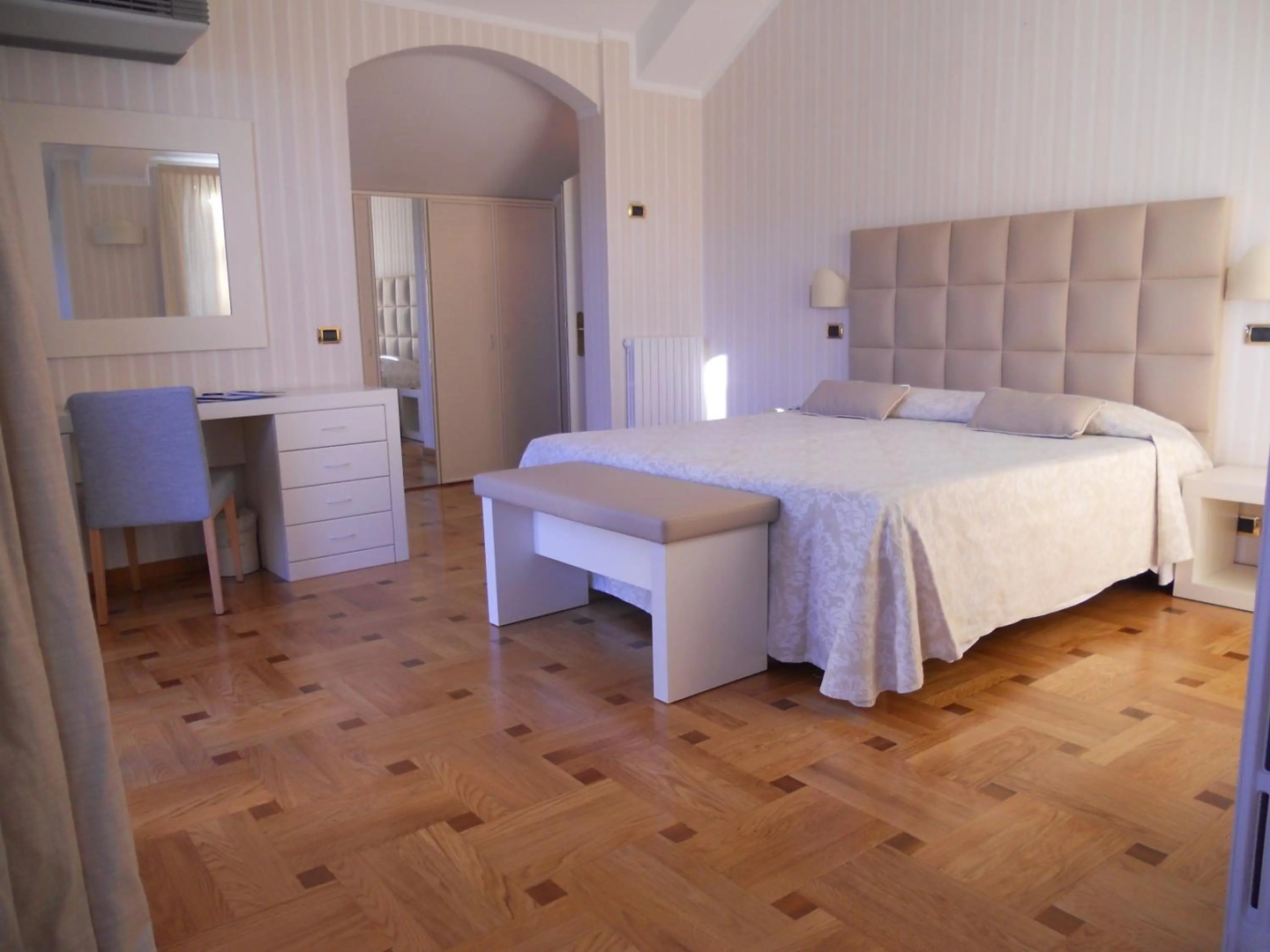 Photo - Hotel Metropole