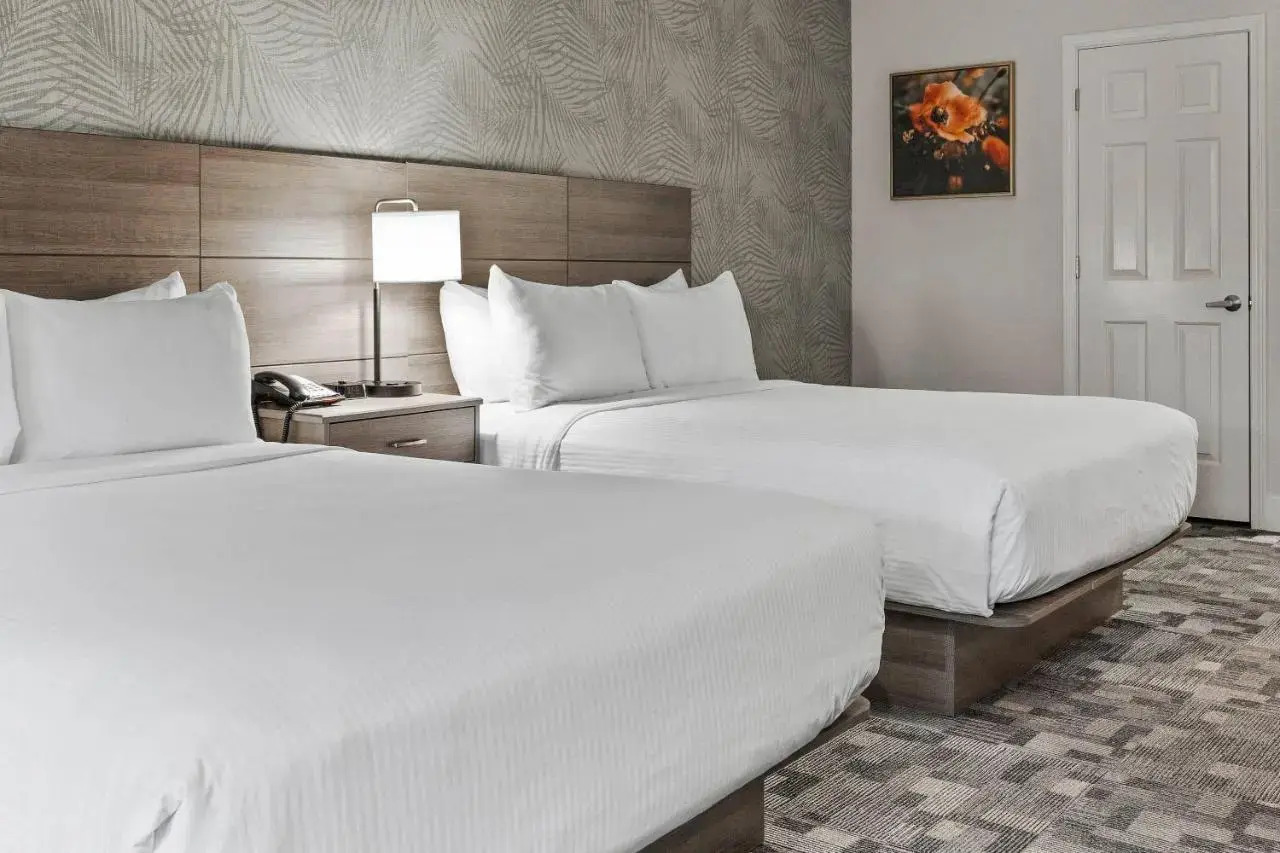 Foto - University Park Inn & Suites, an Ascend Collection Hotel