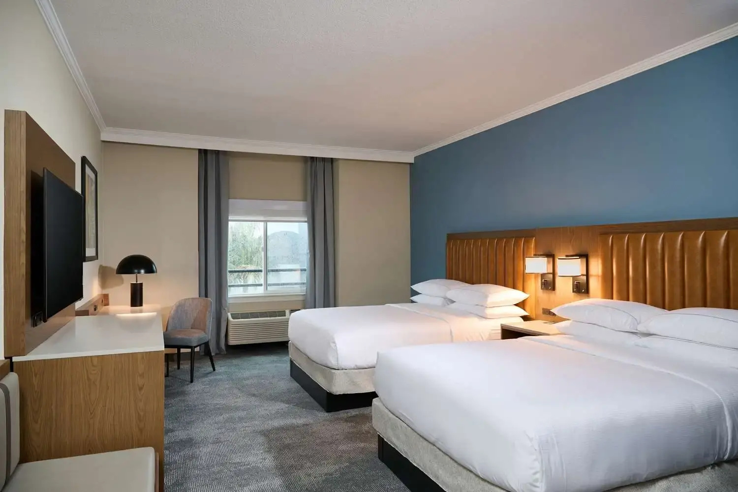 Photo - DoubleTree by Hilton Chatsworth