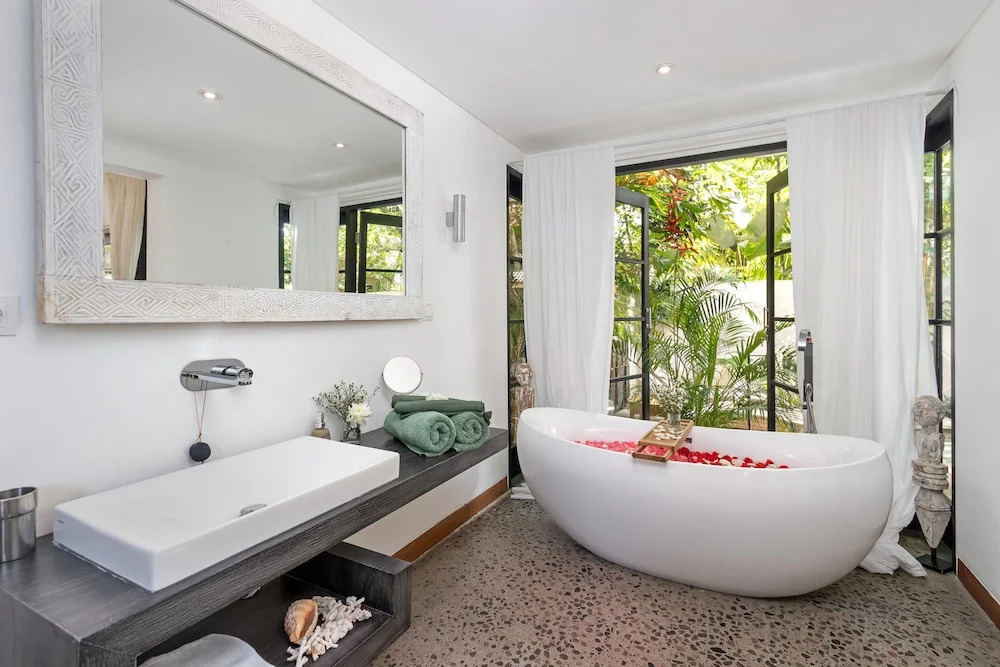 Photo - Villa Lora by Villa Finder