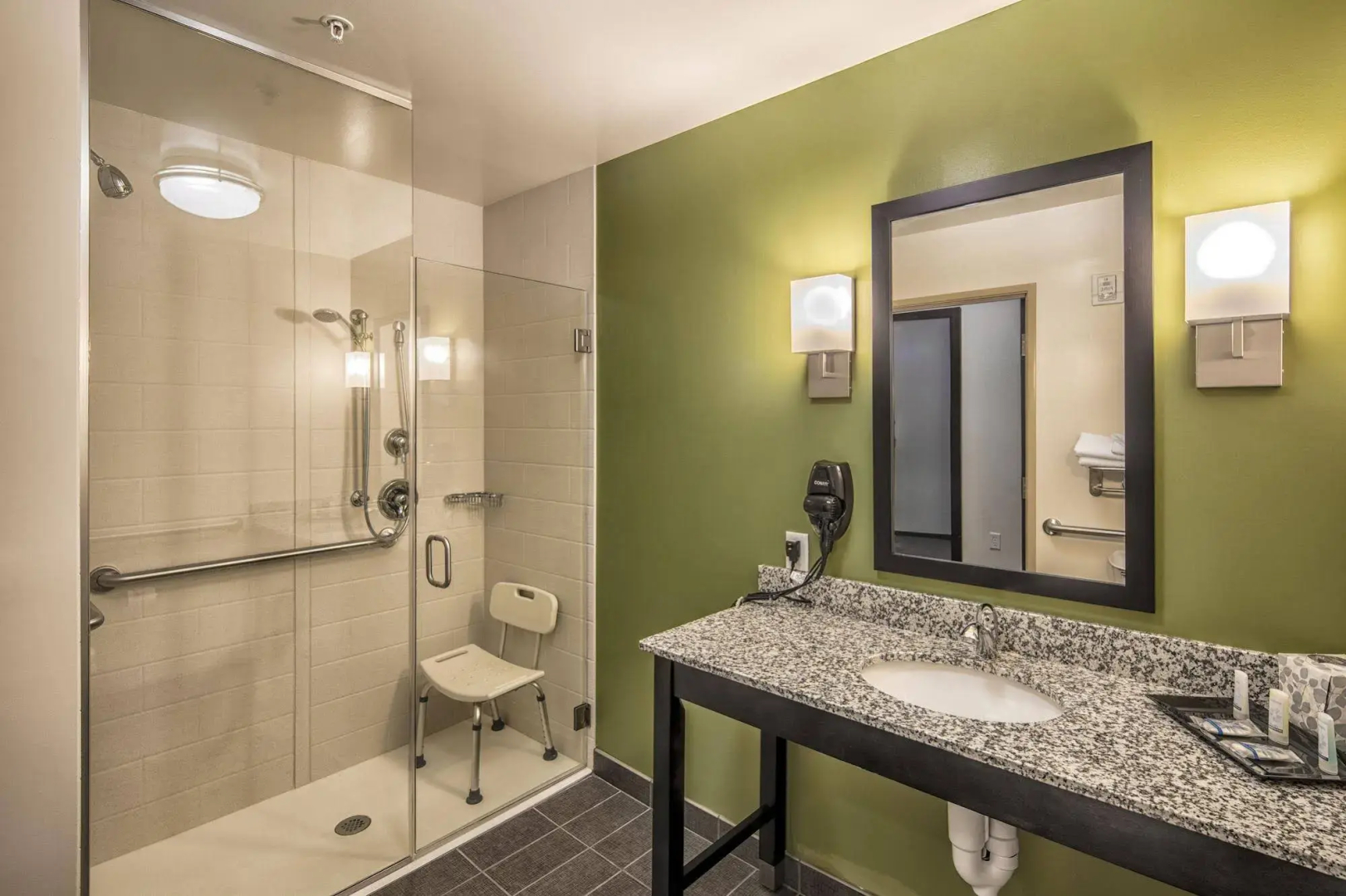 Photo - Sleep Inn & Suites Syracuse Airport