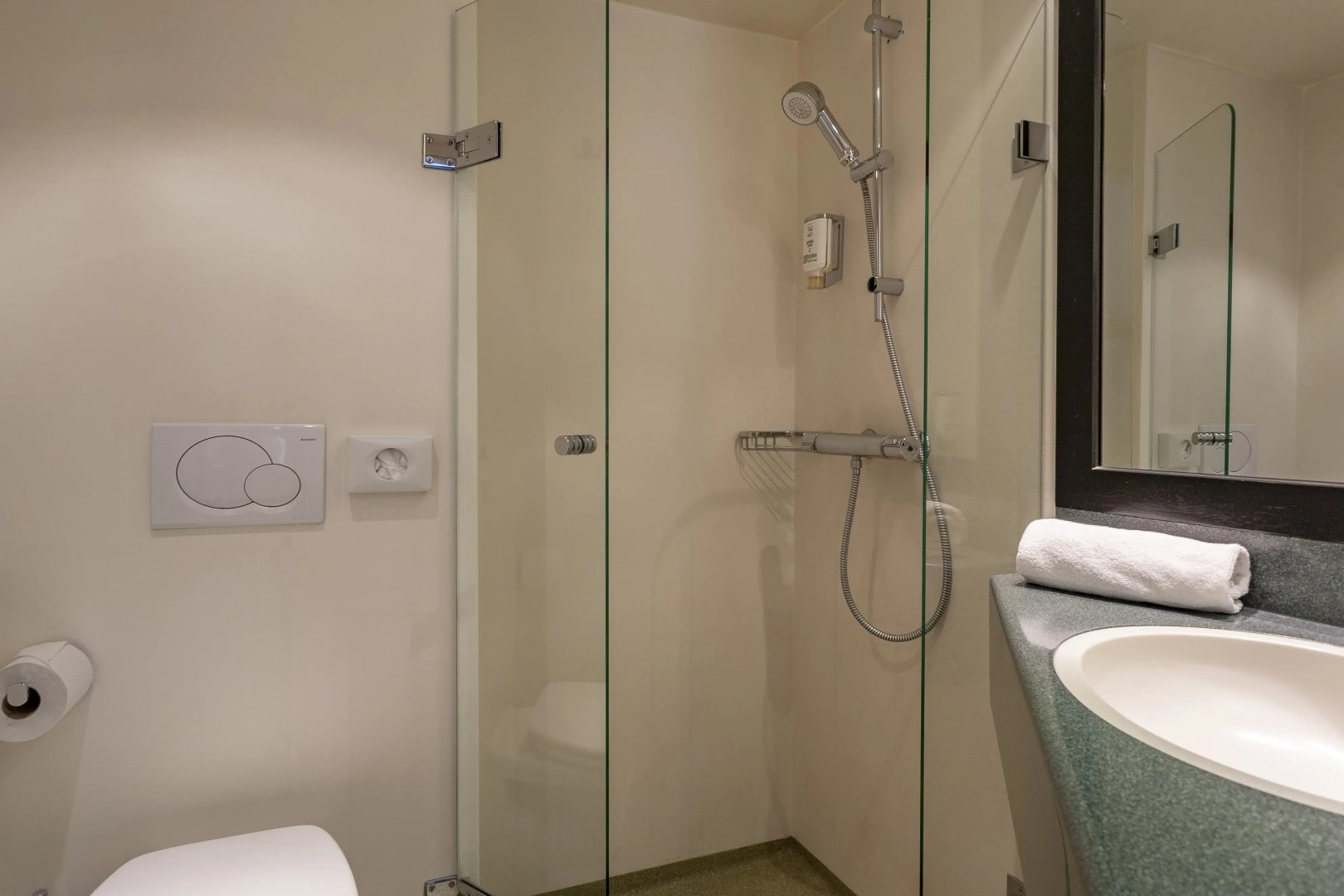Photo - Avenue Hotel