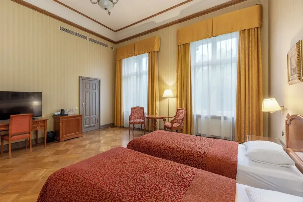 Foto - The Benjamin House