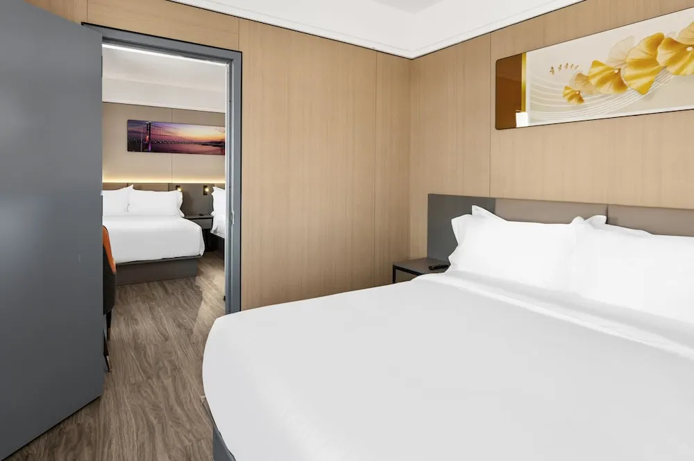 Photo - Ly New York Hotel