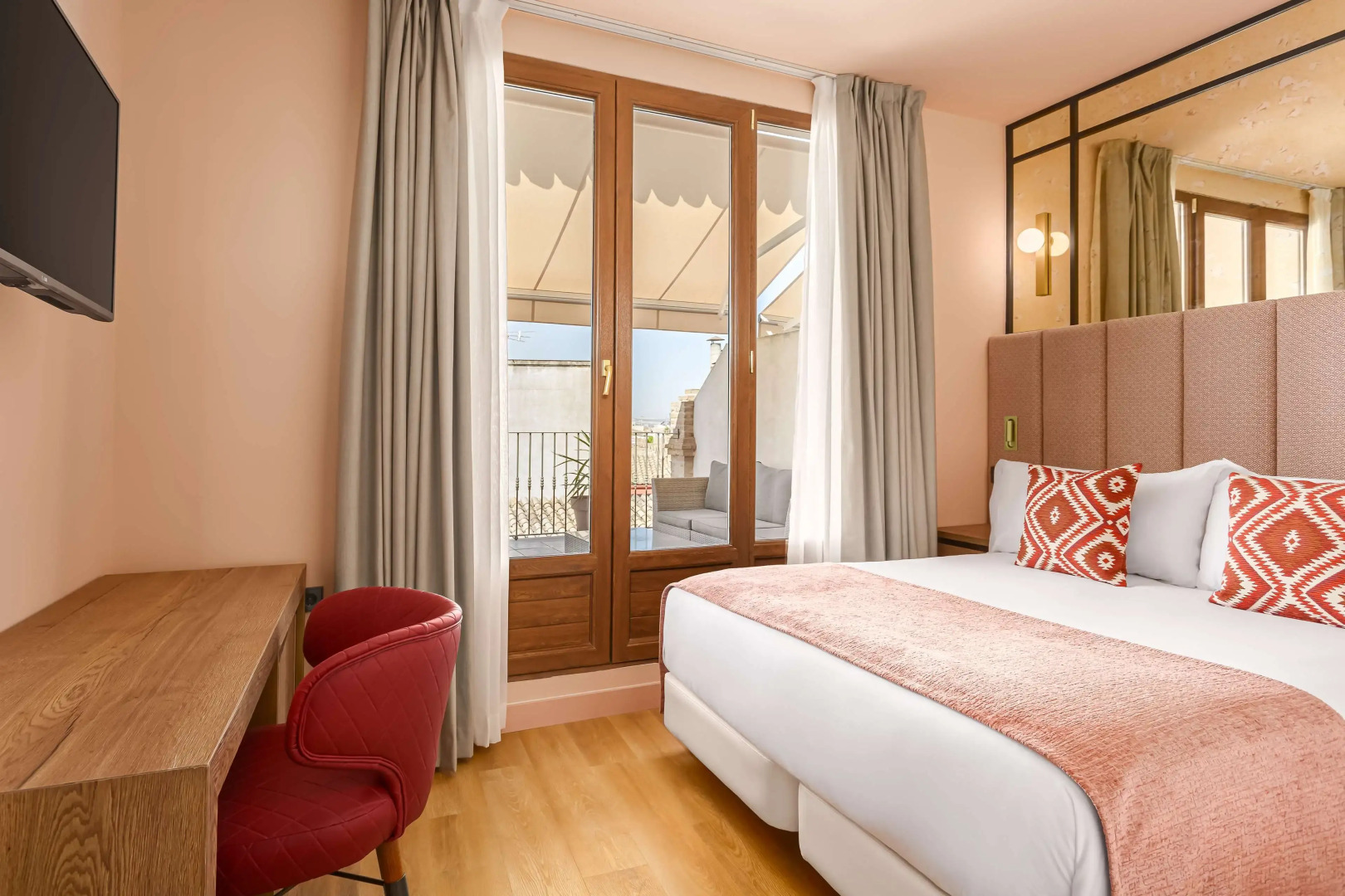 Photo - Room Mate Leo, Granada