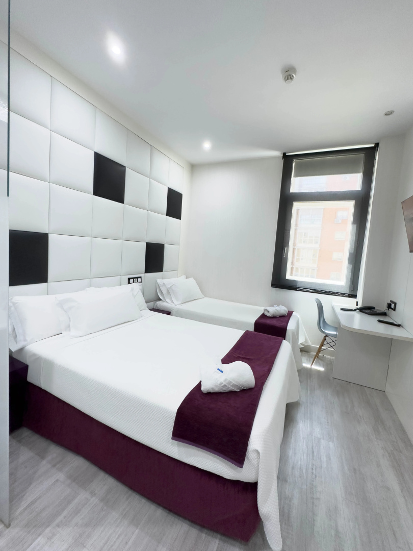 Photo - Hotel Avenida de España