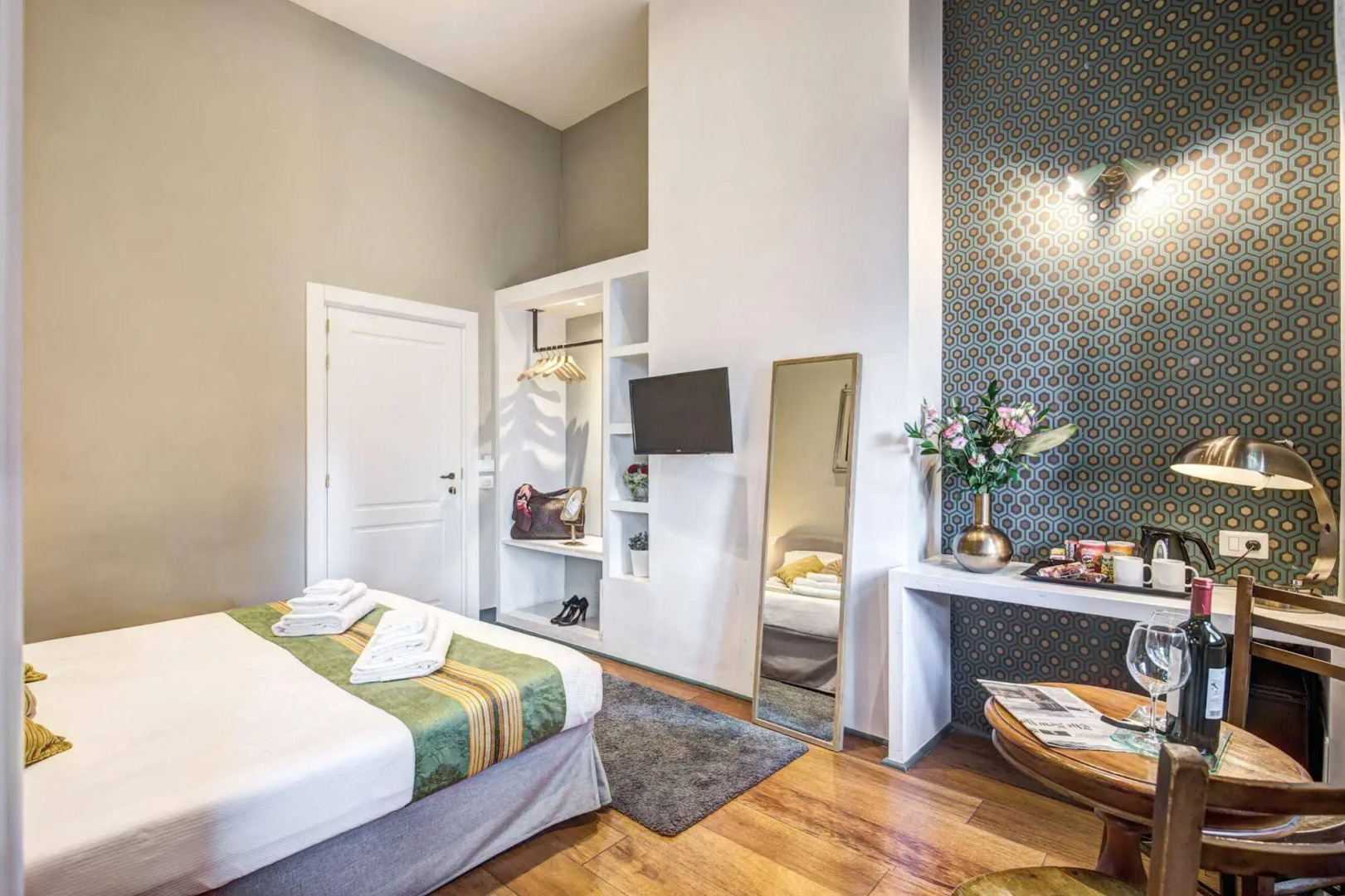 Photo - Tree Charme Trilussa