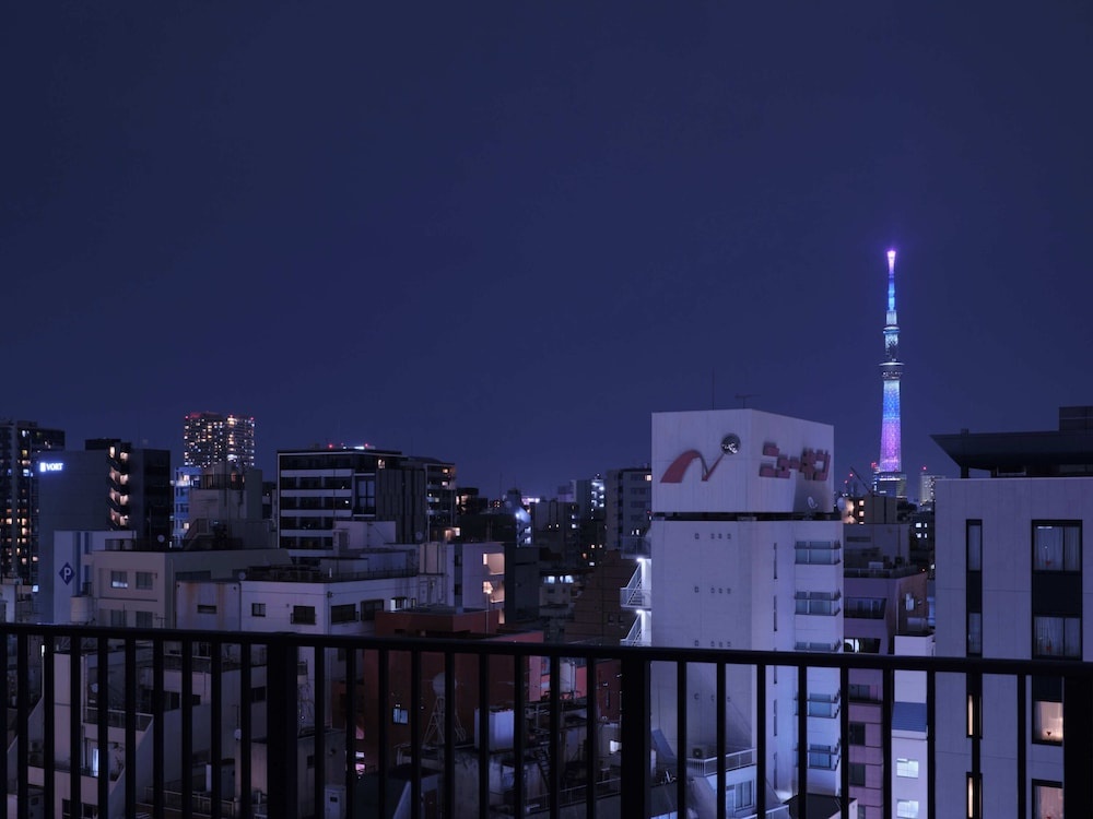 Foto - Tabi Ueno