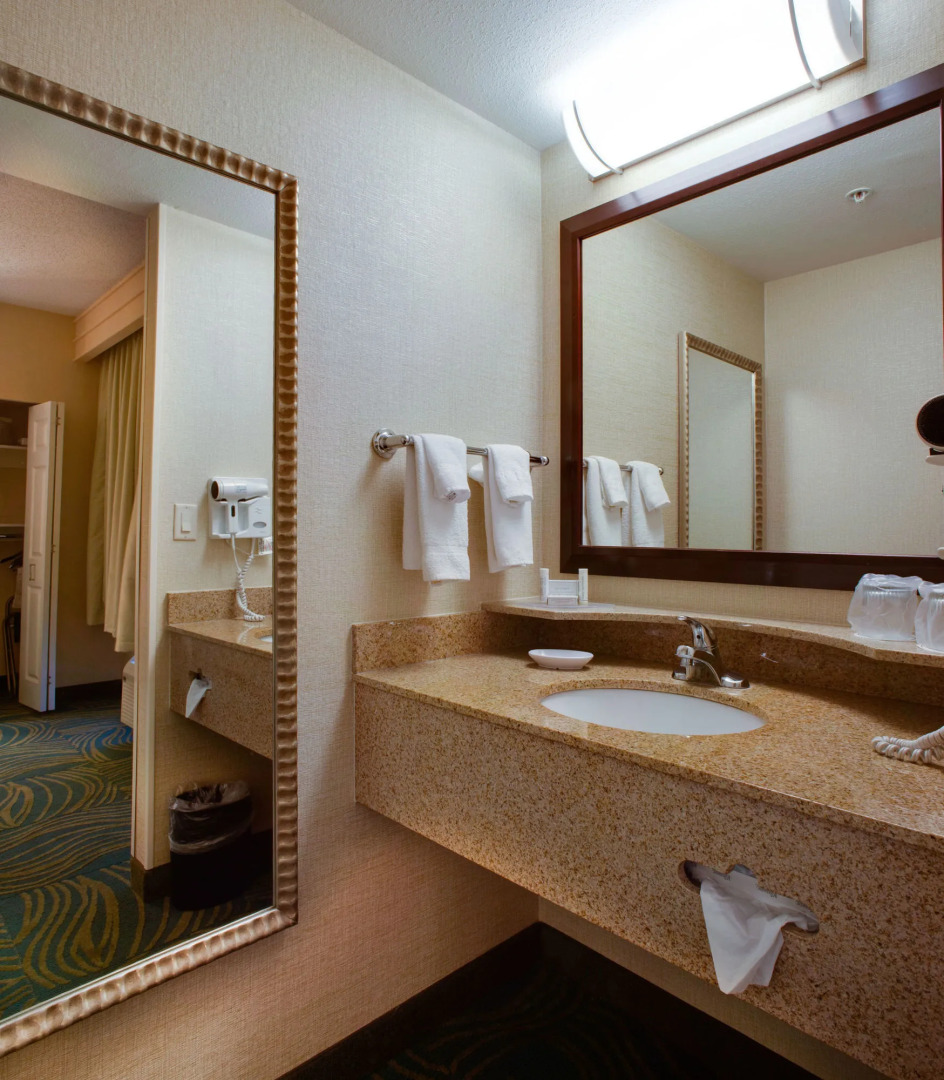 Photo - SpringHill Suites Savannah Airport