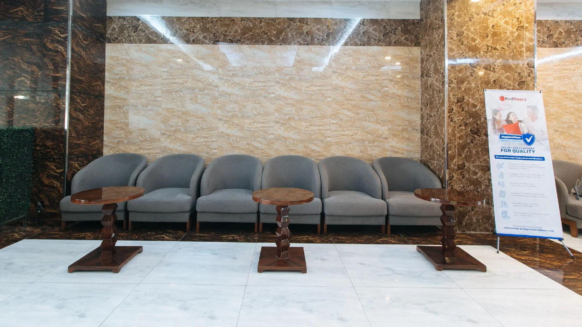 Photo - RedDoorz Plus at Winter Benitez