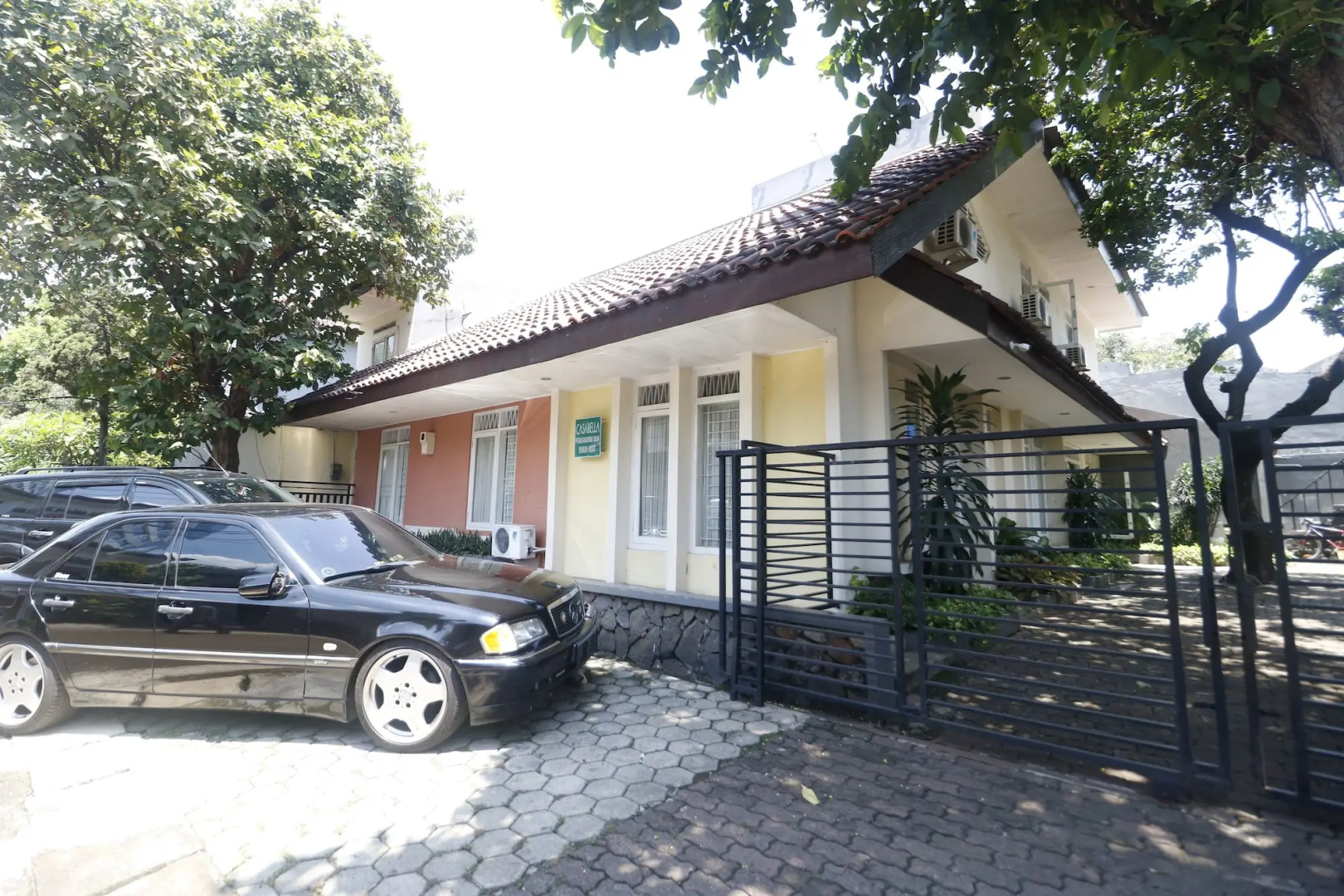 Photo - RedDoorz Plus at Jalan Gatot Subroto Jakarta