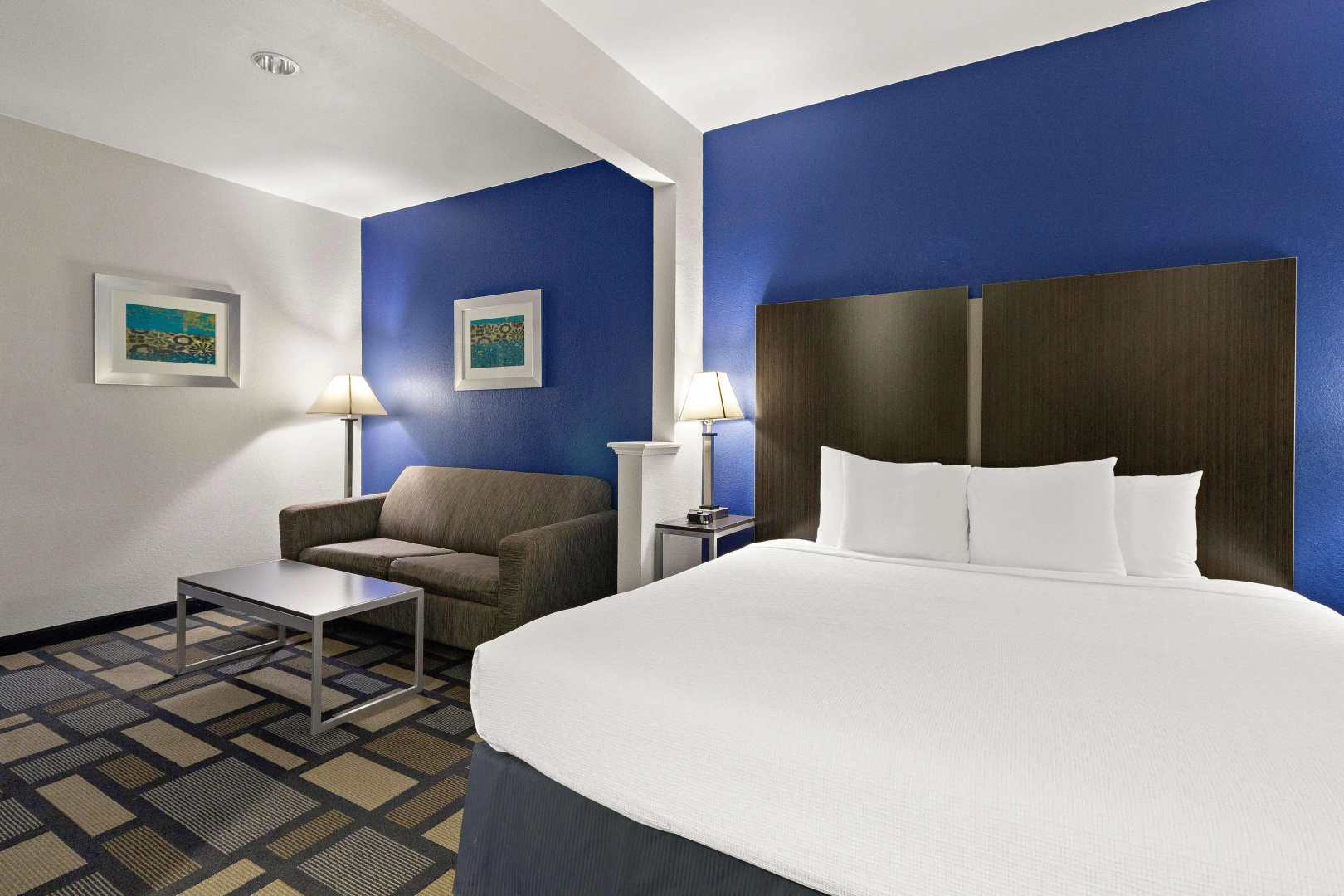 Photo - Best Western Galleria Inn & Suites