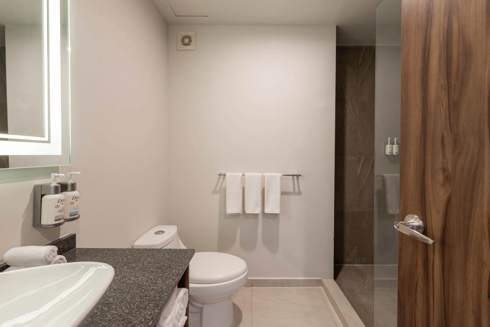 Foto - Bakal Residence By Lockey