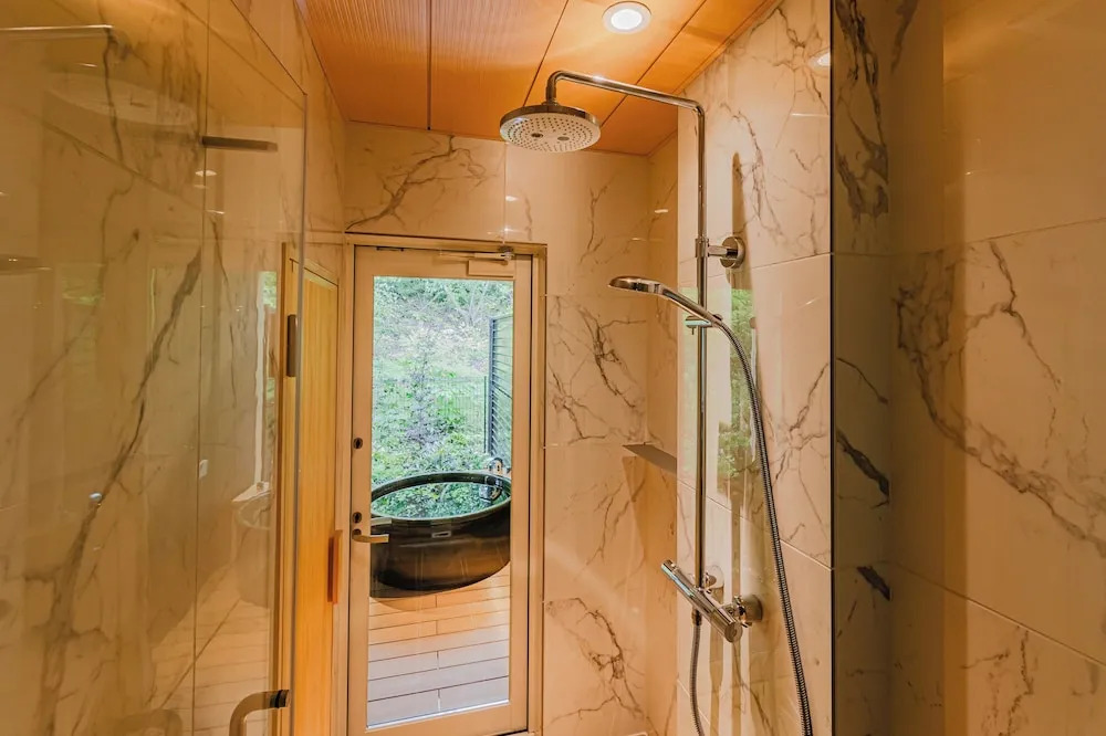 Photo - AWAUMI Fujikawaguchiko Resort