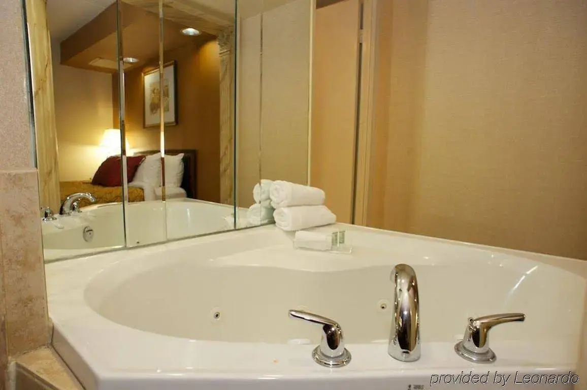 Foto - Monte Carlo Inn Toronto West Suites
