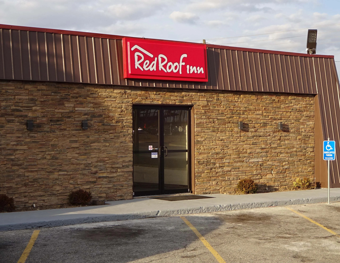 Photo - Red Roof Inn Indianapolis - Castleton