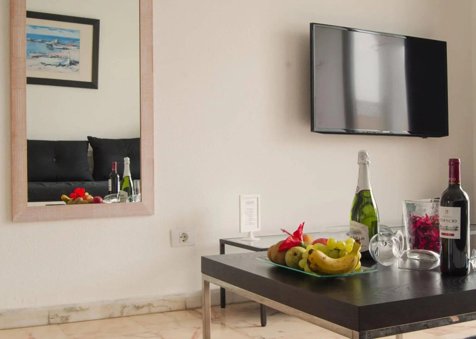 Photo - Vista Bonita - Gay and Lesbian Only Resort