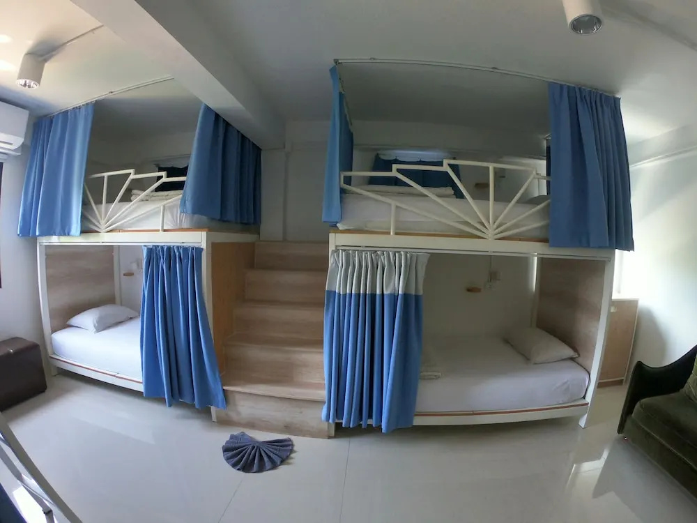 Foto - The Rock Samui Poshtel Lamai Beach