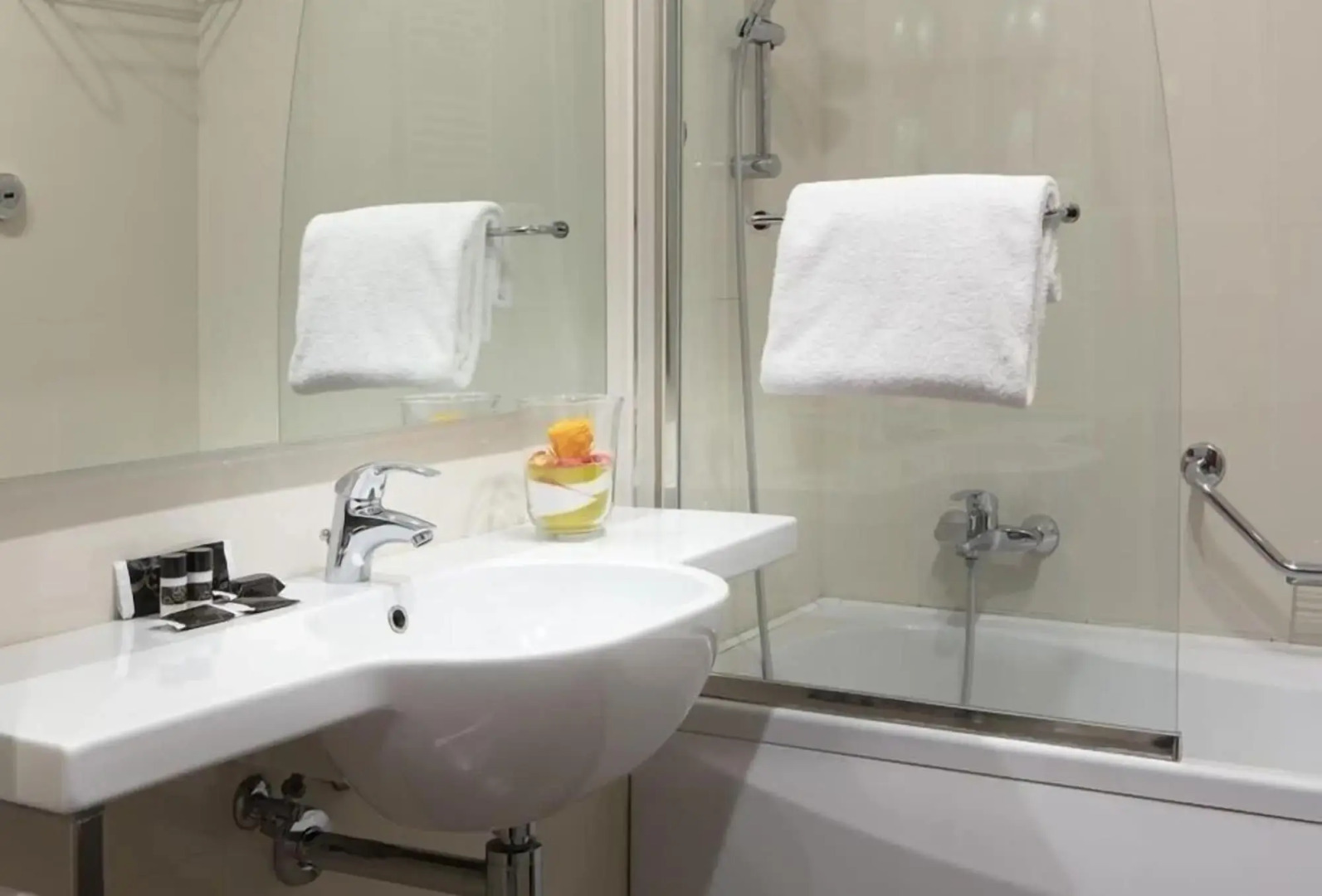 Photo - Smart Hotel Holiday