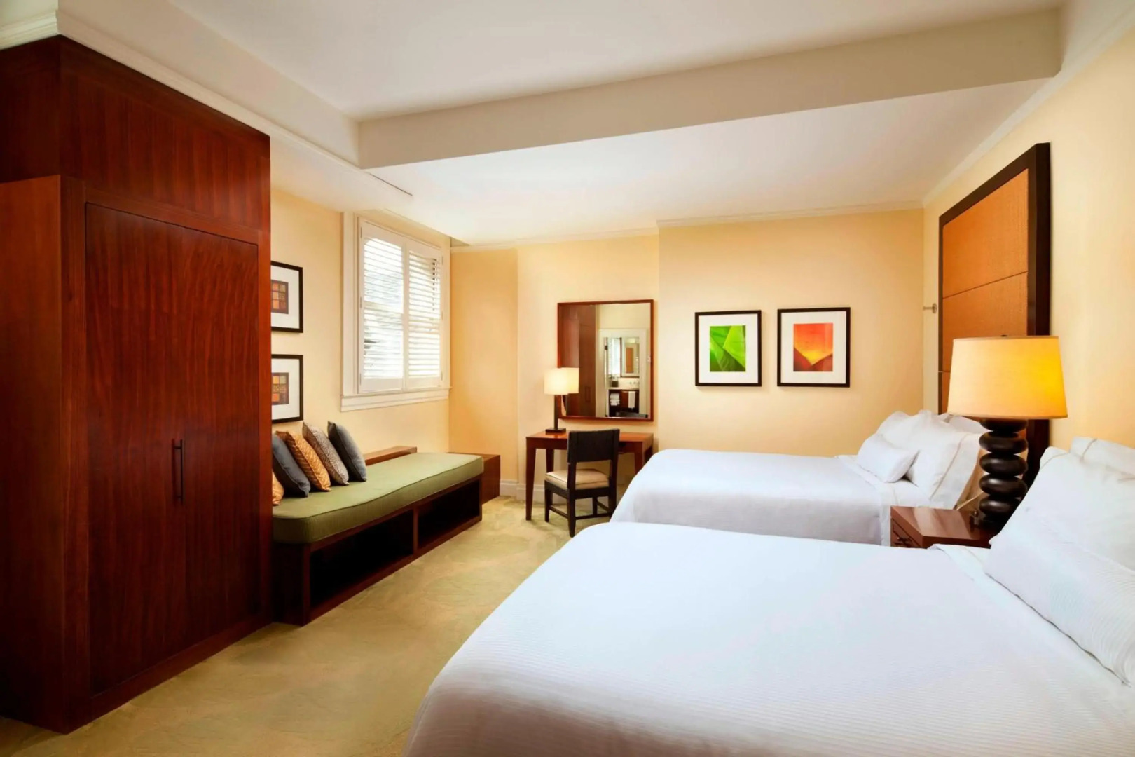 Photo - Moana Surfrider, A Westin Resort & Spa, Waikiki Beach