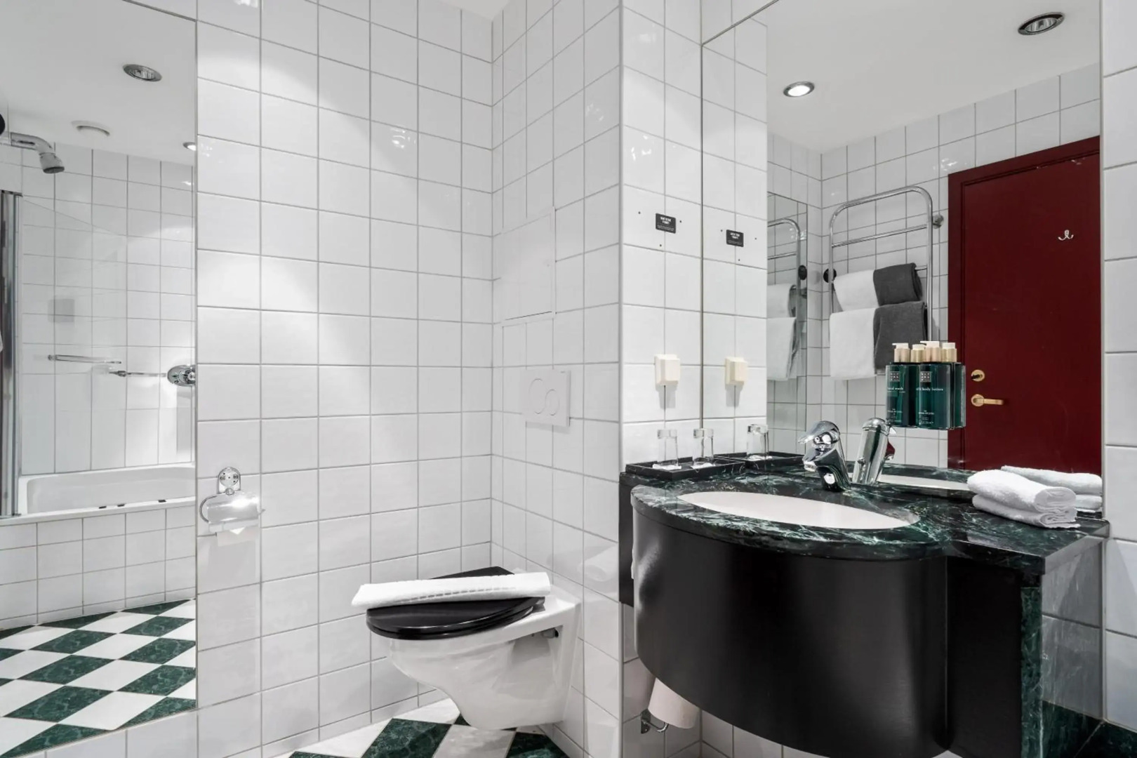 Photo - Home Hotel Bryggen