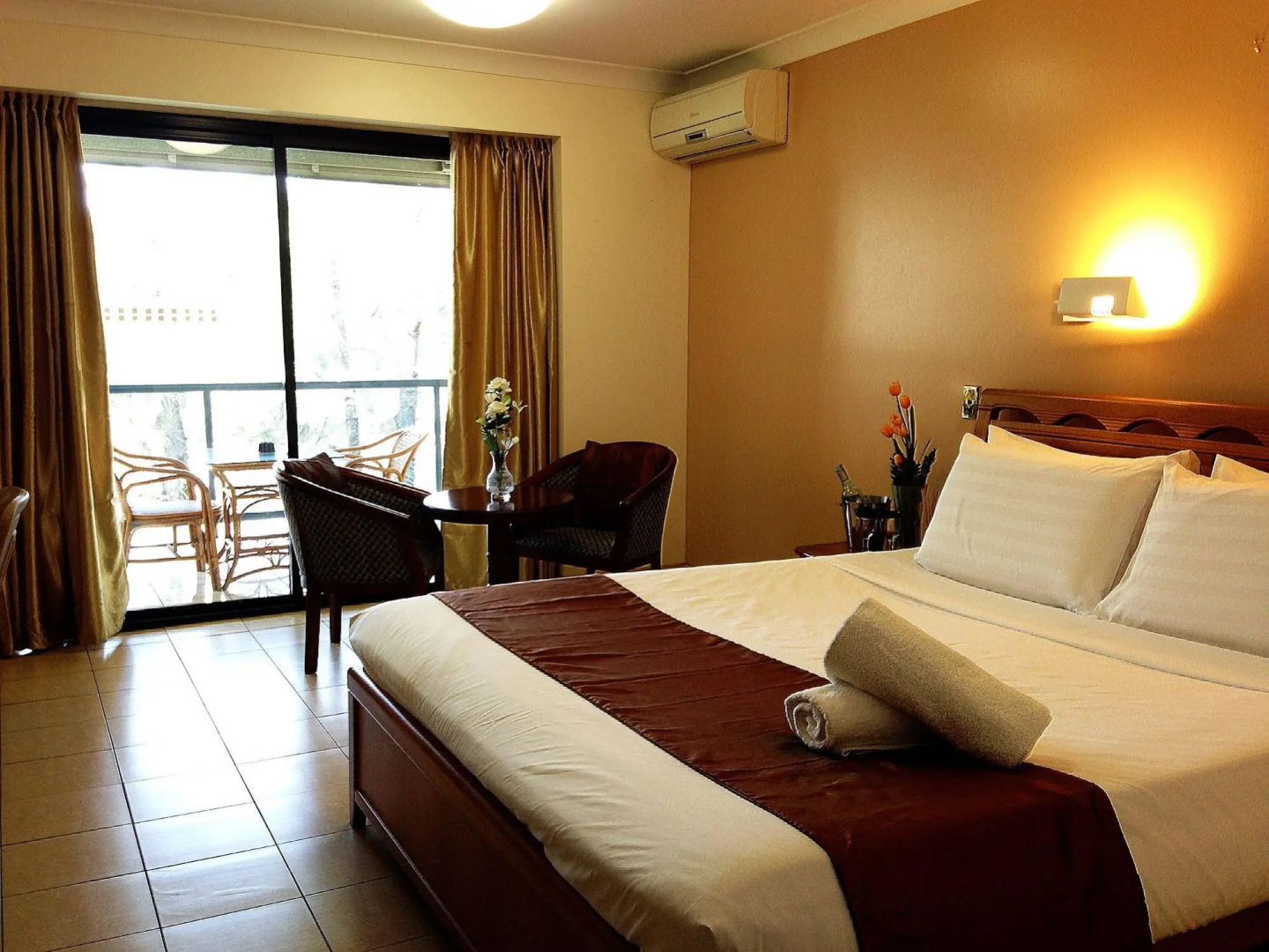 Foto - Novena Palms Motel