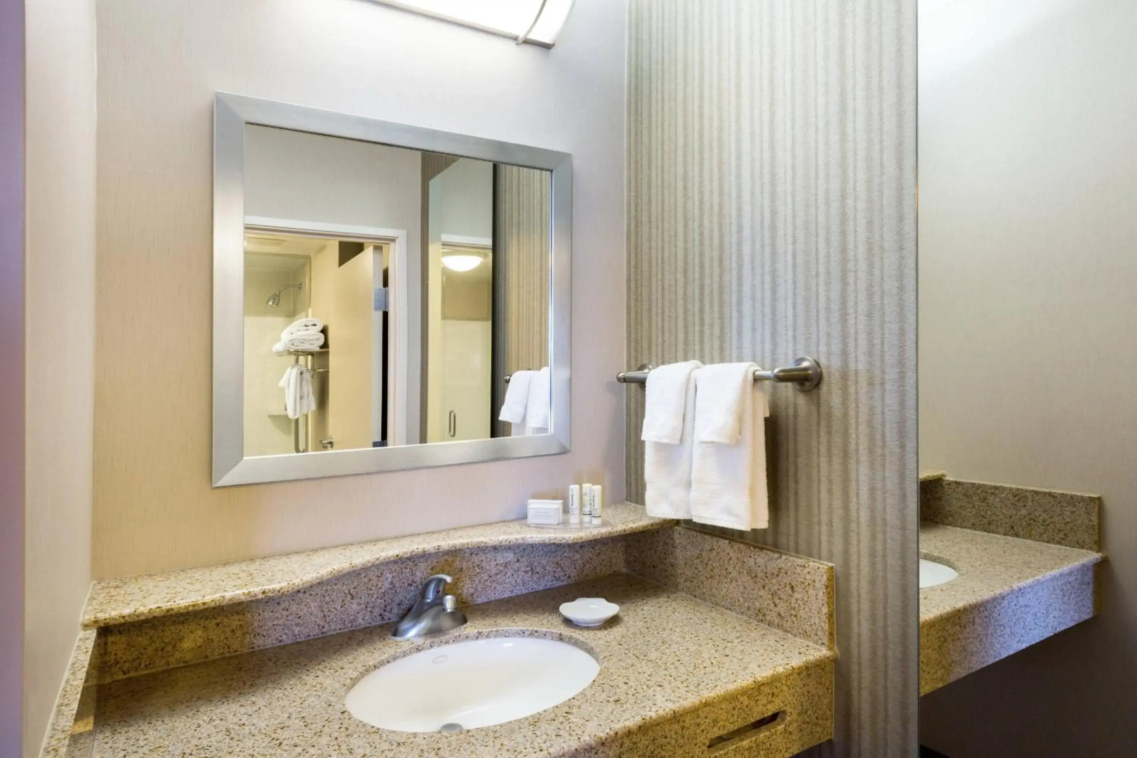 Foto - SpringHill Suites by Marriott Indianapolis Fishers