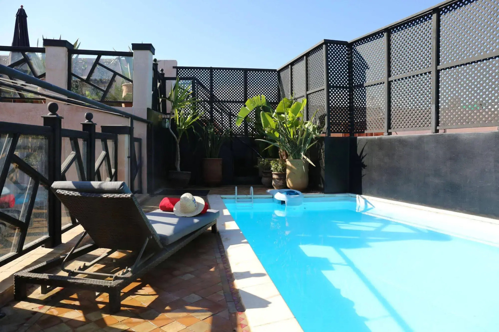 Photo - Riad Basidi piscine chauffée sur le toit de la médina