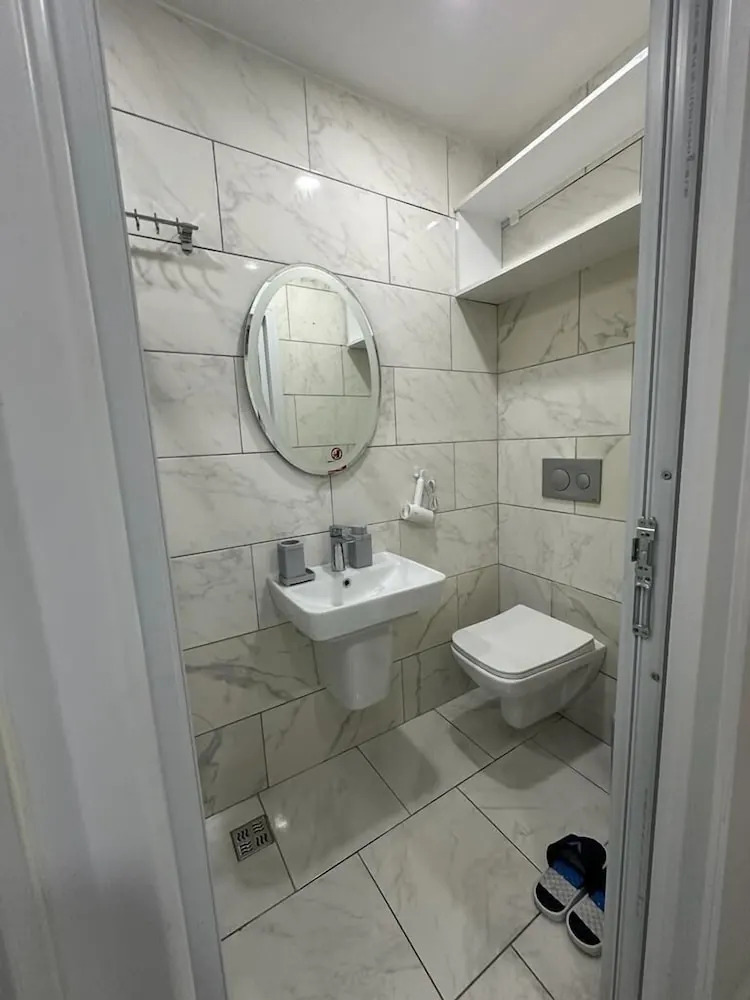 Foto - Joe Black Apart