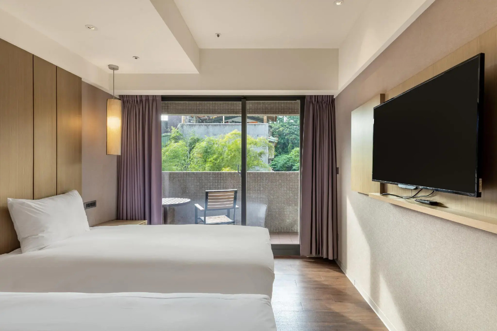 Photo - La Maison Hotel
