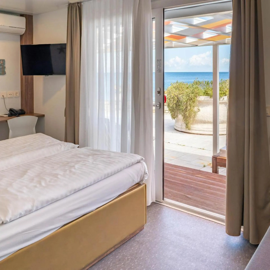 Photo - Barbara Piran Beach hotel