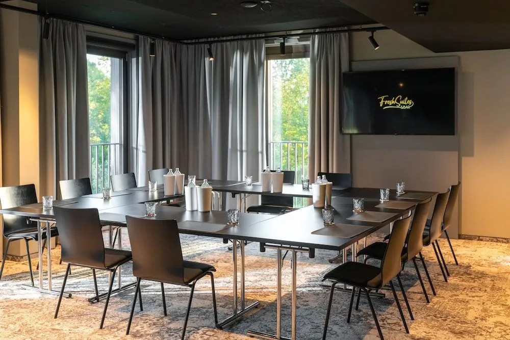 Photo - FreshSuites & Bar