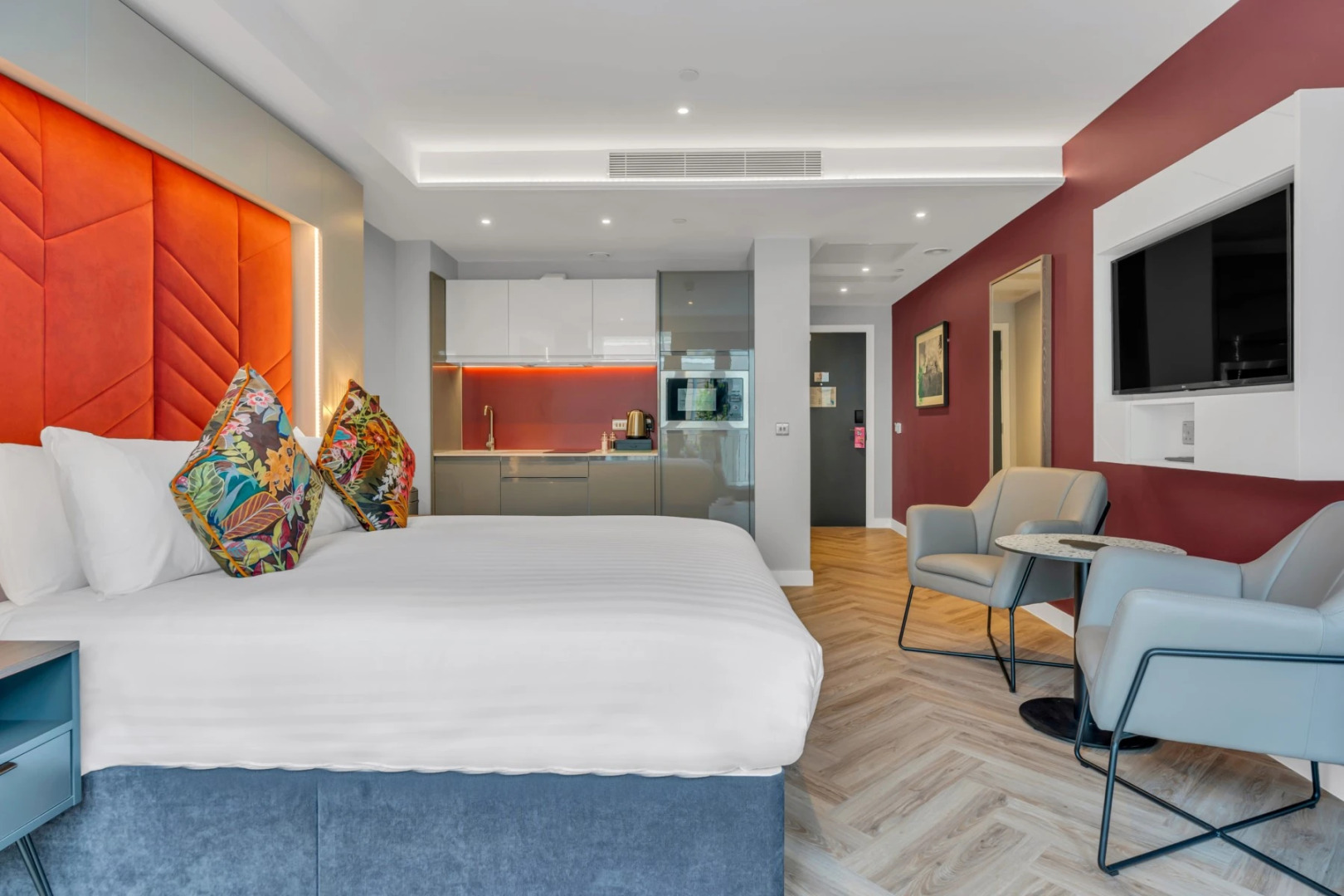 Photo - Roomzzz Edinburgh