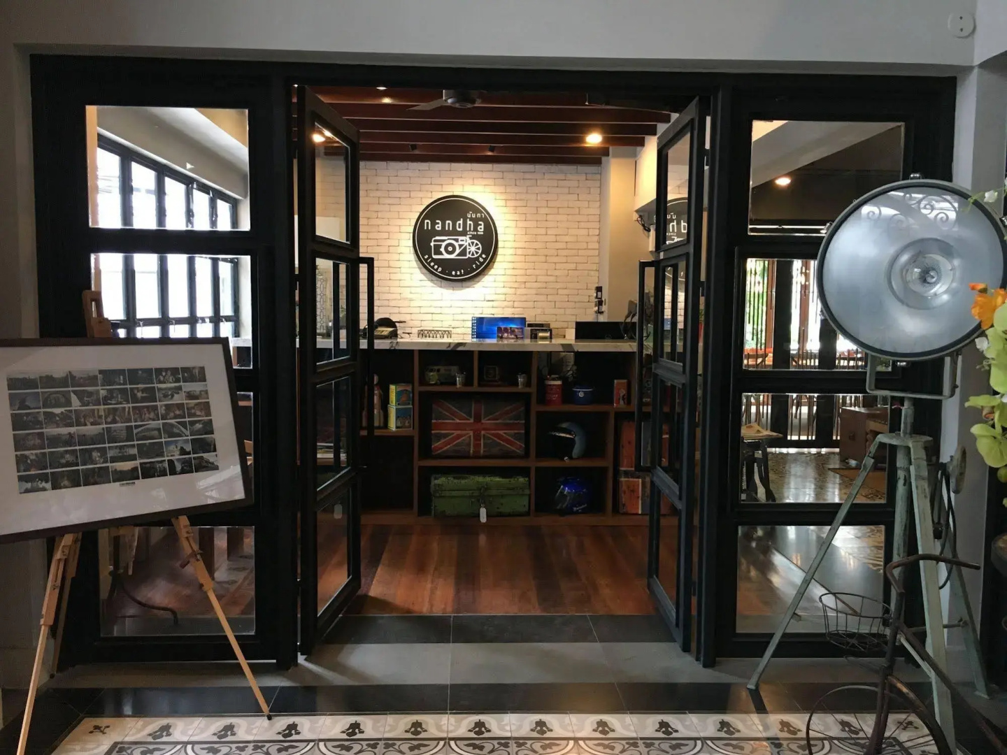 Photo - Nandha Hotel