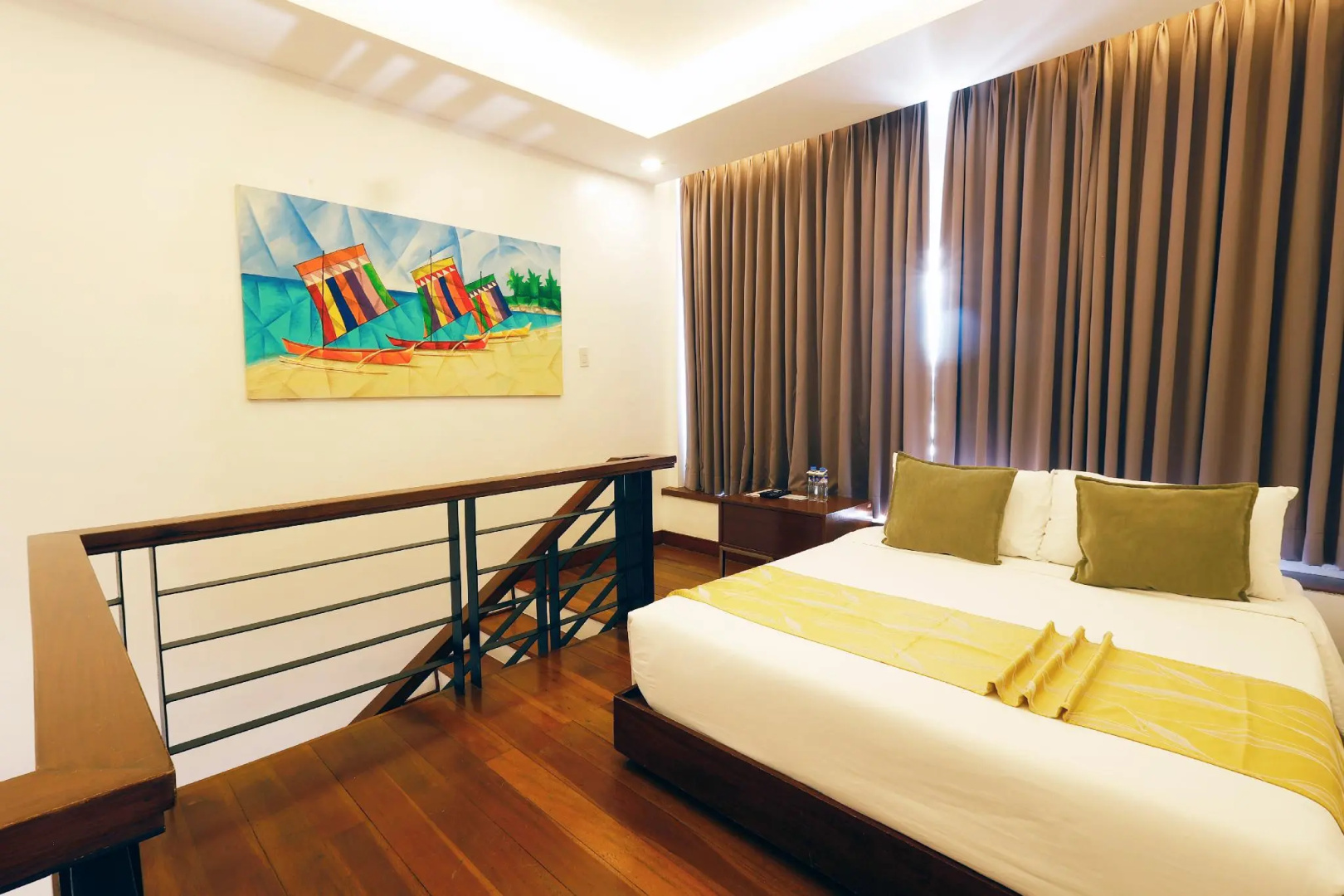 Harvest Hotel