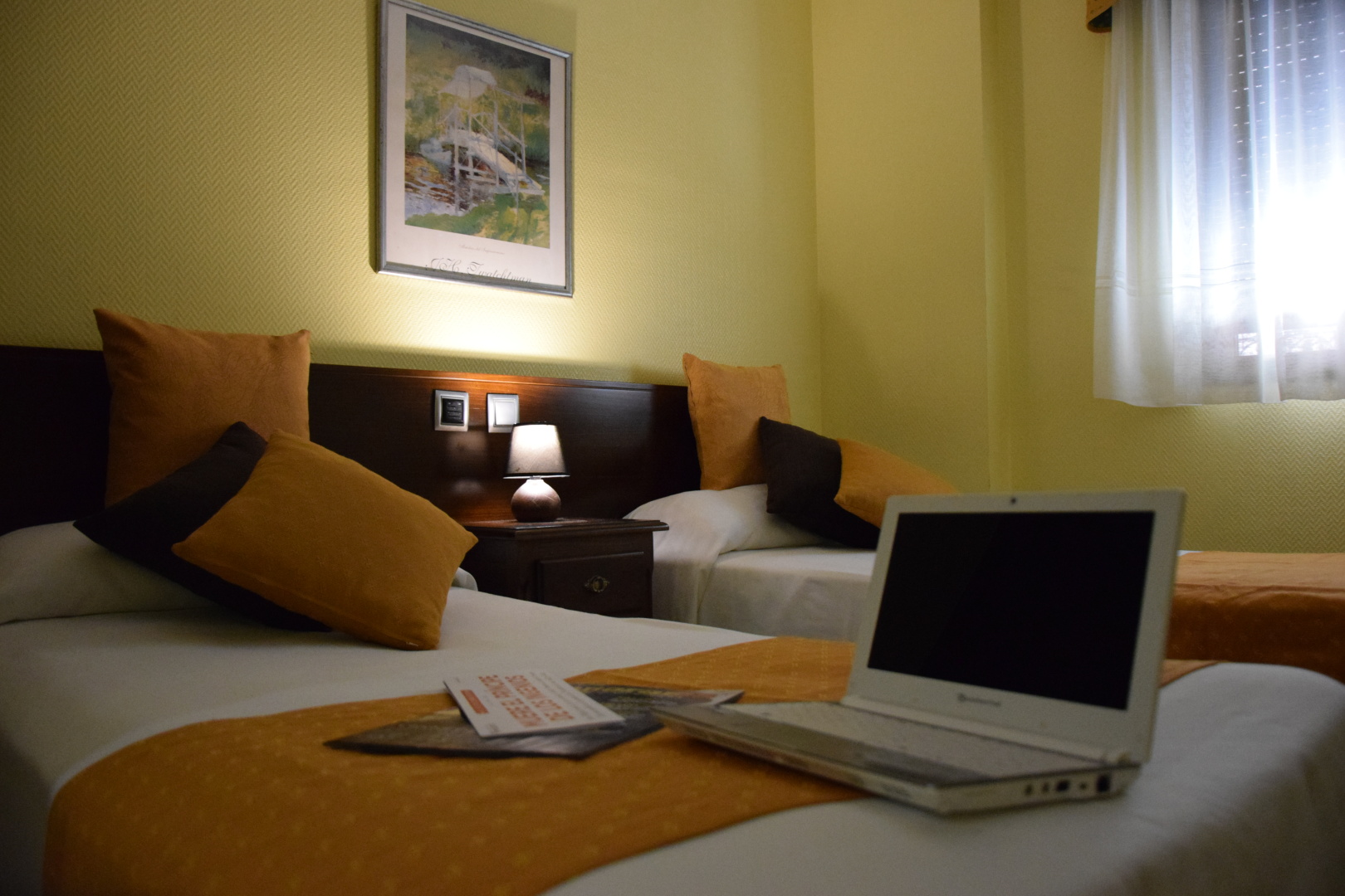 Photo - Hotel Complutense