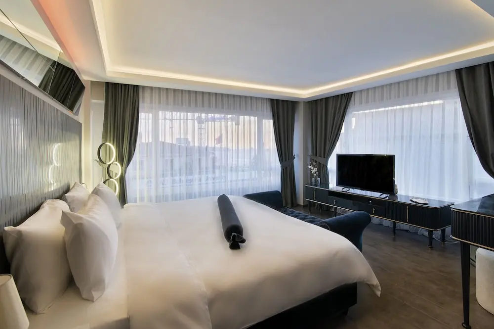 Photo - Via Çırağan Hotel