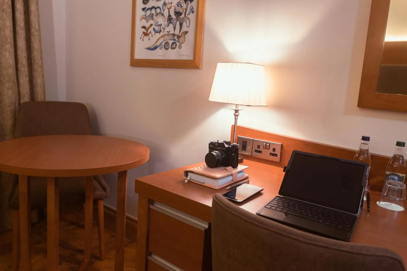 Photo - Uppercross House Hotel