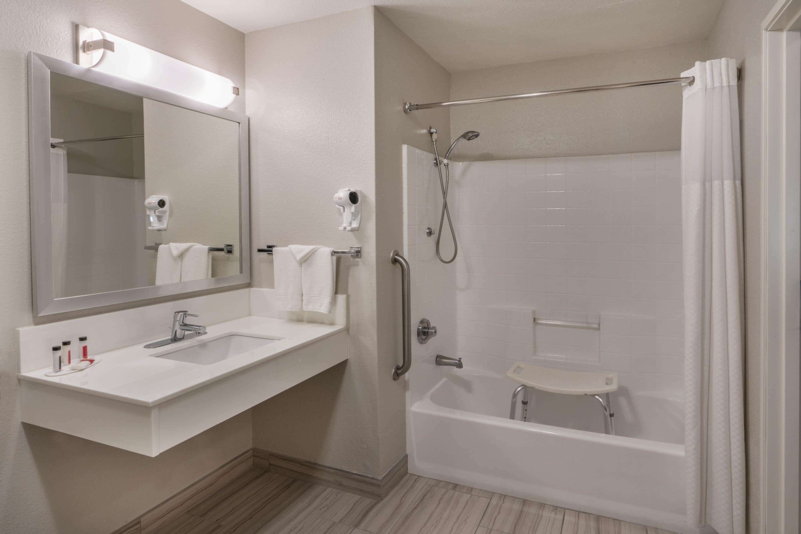 Foto - Baymont by Wyndham Albuquerque Airport