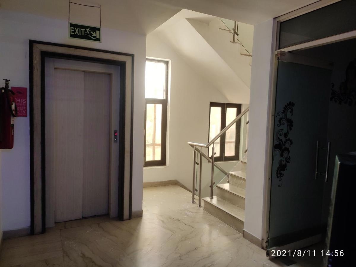 Foto - Hotel Jashn Inn near Apollo Hospital, Delhi