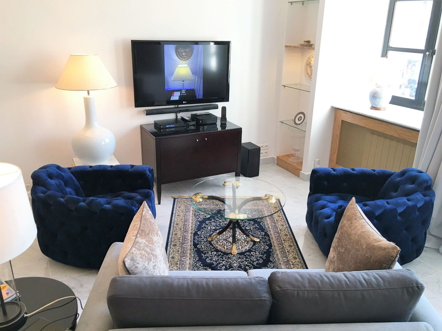 Photo - MONDRIAN Luxury Apartments Old Town