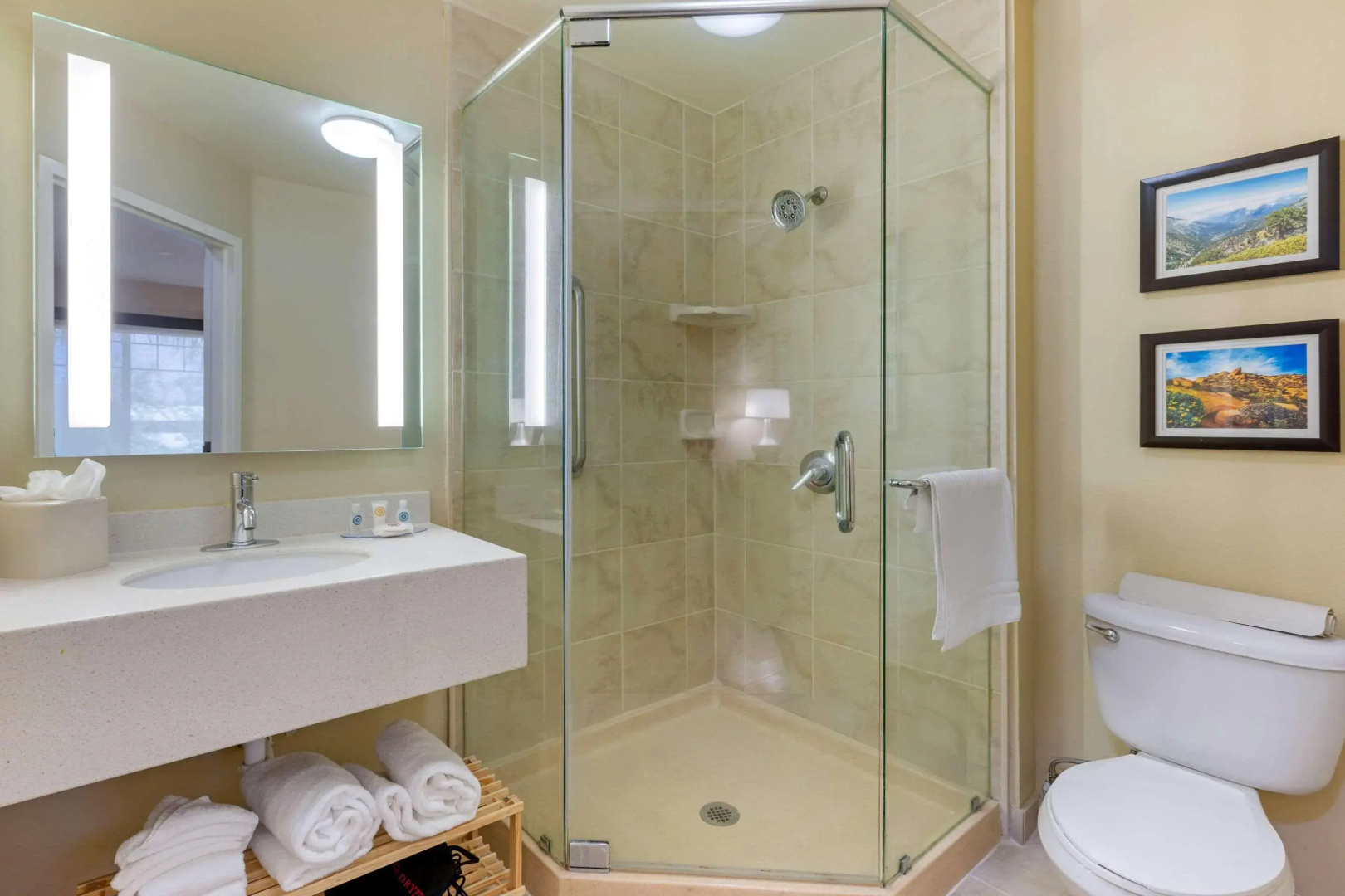 Foto - Comfort Inn & Suites near Ontario Airport