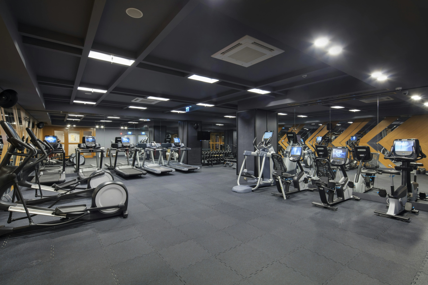 Foto - DoubleTree By Hilton Antalya City Centre