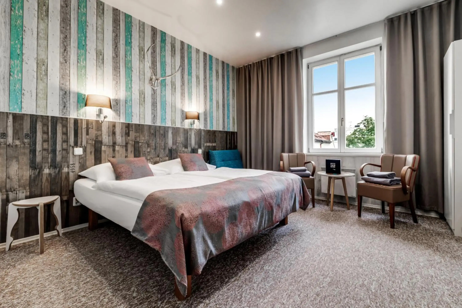 Foto - Royal Court Hotel