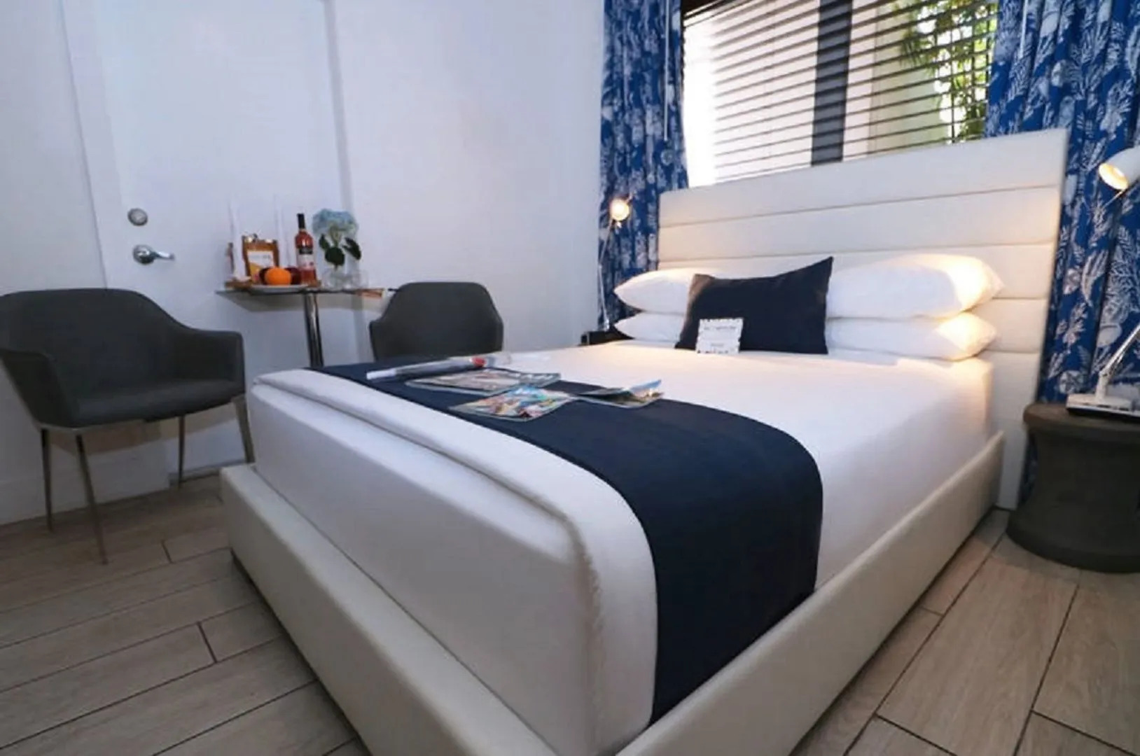 Foto - Waterside Hotel and Suites