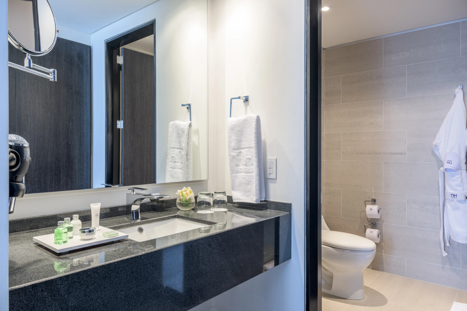 Photo - NH Bogota Urban 26 Royal