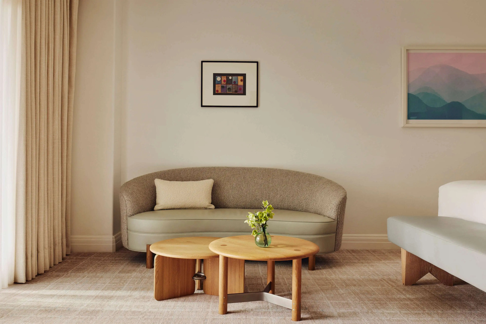 Photo - The Maybourne Beverly Hills, Maybourne