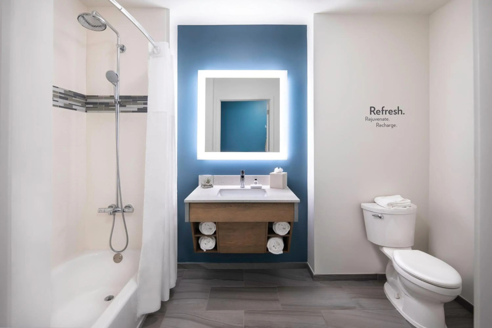 Photo - EVEN Hotel Miami - Airport by IHG